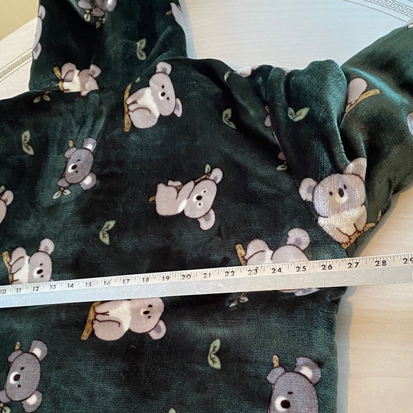Sherpy Green Koala Hooded Blanket Coat Cozy cottage cabin comfy lounge wear - Picture 12 of 14